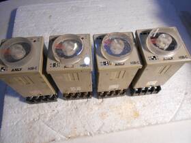 H3b-c Anly Used Lot Of 4 Multi Stage Time Relay With Mounting Bases