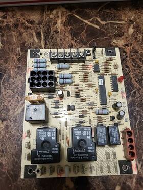 1012-83-9671a Armstrong Lenox Furnace Circuit Control Board 1012-967