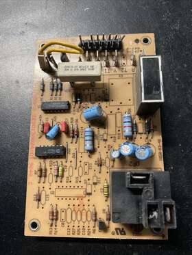 Ces0110063-01 Bdp Products Carrier Bryant Payne Ces011063-01 Heat Pump Defrost Control Board 1050-1 Ceso0130024 Ces0110063-01 Bdp Products Carrier Bryant Payne Ces011063-01 Heat Pump Defrost Control Board 1050-1 Ceso0130024