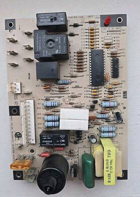 1068-83-116a Carrier Furnace Control Board 1068-11-5a 1068-83-116a Carrier Furnace Control Board 1068-11-5a