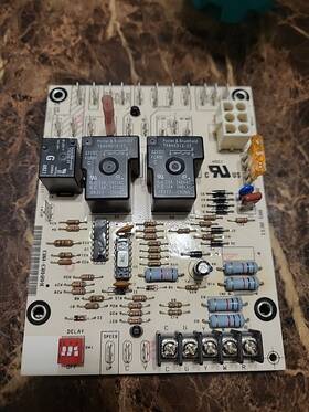 1138-83-1002a Carrier Bryant Board