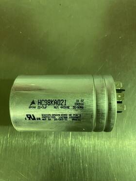 Hc98ka021 Carrier Ptac Air Conditioner Starter Capacitor No. 20 5uf 440vac Hc98ka021 Carrier Ptac Air Conditioner Starter Capacitor No. 20 5uf 440vac