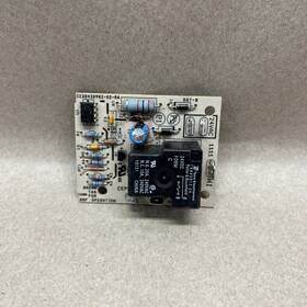 Cepl130982-01-r Carrier Hr46lz002 Furnace Control Circuit Board B17