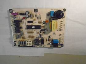 Cebd431133-01 Carrier Lh33wp0095016 Cepl131133-01 - Oem Furnace Control Board Inch Used
