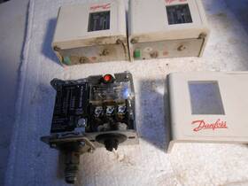 Danfoss 060-5191 Used Lot Of 3 Kp6b