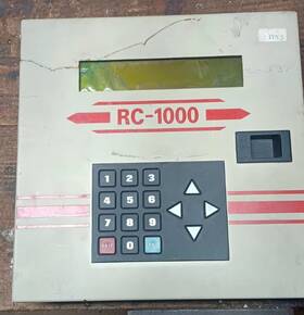Rc-1000 Eil Series 1000 Controller Scratch On Front