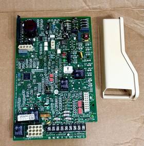 50v64-495-91 Emerson Furnace Control Board Trane D342062p01 Cnt 03777 Checked