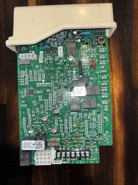 50v50-571-03 Emerson D343686p04 Control Circuit Board Cnt09418