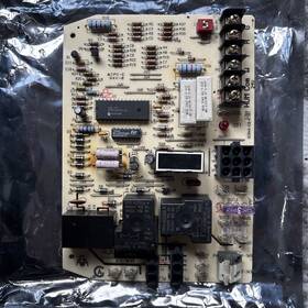 Cepp130151-03 Goodman 1012-8-9402d Furnace Control Board 159-131