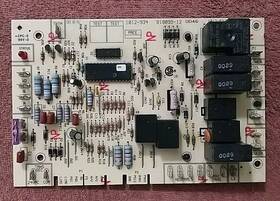 B18099-12 Goodman Amana 1012-934 Furnace Control Board
