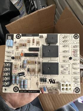 1138-83-2001a Heil Circuit Board Inch Used