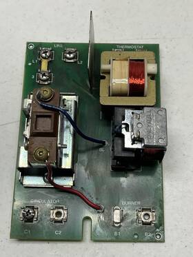 50063742-001 Honeywell Aquastat Relay Control Board Circulator Burner Style