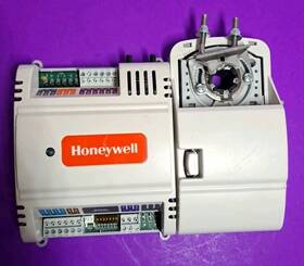 Cvb4022as-vav1 Honeywell Stryker Controller