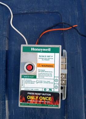 R4184 Honeywell D1027 Used Untested