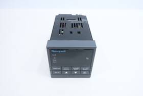 Dc300k-e-003-20-0a00-0 Honeywell Udc3000 Versa-pro Temperature Controller