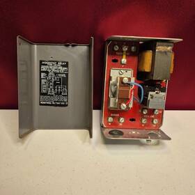 L8148e1083 Honeywell Aquastat Relay High Limit Heating Control L8148e1083 Honeywell Aquastat Relay High Limit Heating Control