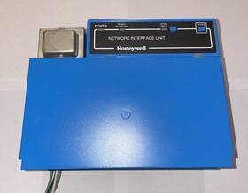 Honeywell Q7700 Q7700a1014 A 1014 Network Interface Unit