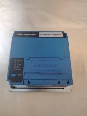 R7140 Honeywell M 1007 Burner Control Complete System Tested Working
