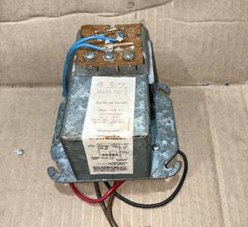 R8239a1003-2 Honeywell Fan Center R8239a 1003 2 Removed From Working Water Furnace R8239a1003-2 Honeywell Fan Center R8239a 1003 2 Removed From Working Water Furnace