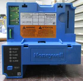 Rm7845a2001 Honeywell Burner Control