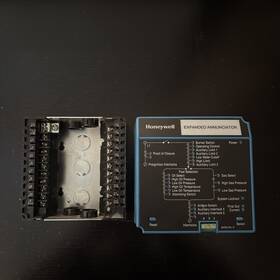 Honeywell S7830a Expanded Annunciator 1005