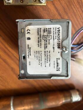 V8043g1208 Honeywell Anti Condensing Valve