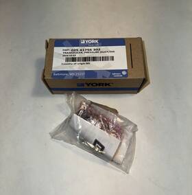 025-41756-302 Johnson Controls / York Pressure Transducer New
