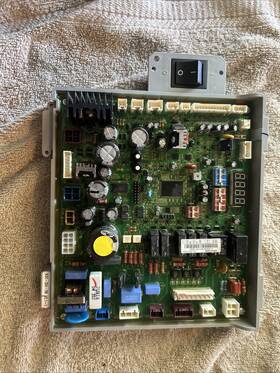 05351001hb19030013 Johnson Controls Kdc-324-7m