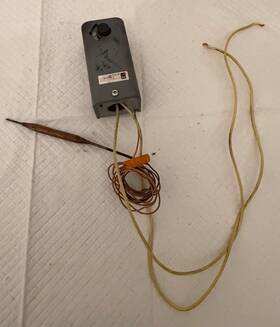 Johnson Controls A19aab-40c A19aba-40 -30/100 F Temp Bulb Sensor Power Transformer