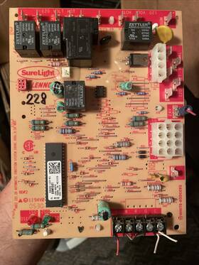 50a66-123-01 Lennox 69m1501 Surelight White Rodgers Control Board