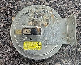 88k0401 Lennox Oem Tridelta Furnace Pressure Switch Hvac Usa Seller Free