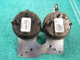 Lennox Ducane Armstrong Honeywell Ba20212 24w51 101021-06 Oem 2-stage Pressure Switch