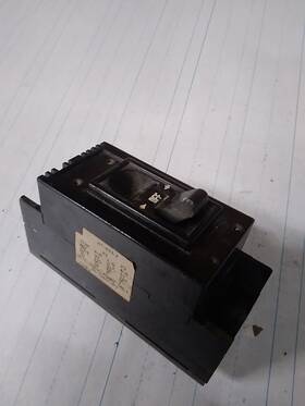 P335cm-e1 Mitsubishi 61-833-e Breaker