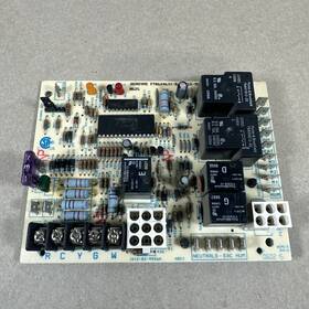 1012-83-9556a Nordyne Pt624631-b 1012-955a Oem Control Board Of Furnace. B356 1012-83-9556a Nordyne Pt624631-b 1012-955a Oem Control Board Of Furnace. B356
