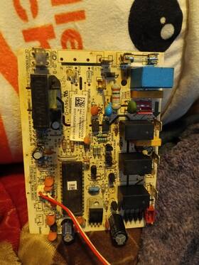 Ce-kf61w Nortek Ce-kf61w/n1-210 C9 -w Mini Split Control Board Not Tested As Is