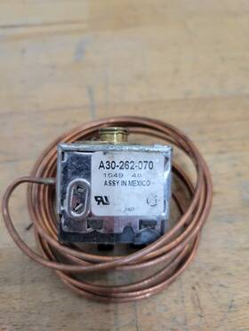 A30-262-070 Ranco Refrigeration Temperature Controller A30-262-070 Ranco Refrigeration Temperature Controller