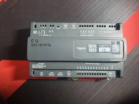 Sxwrcf12a10002 Schneider Electric Rp-c-12a-f-24v Controller