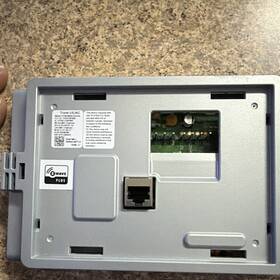Tzon1050ac52zaa Trane Touchscreen Hvac Thermostat And 2 Tzone Thermostats