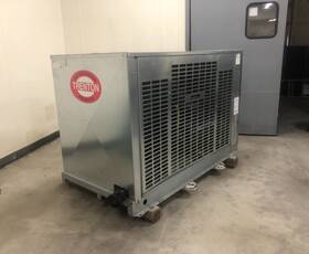 Tesa100l6-ht3b-f Trenton Condensing Unit Barely Used