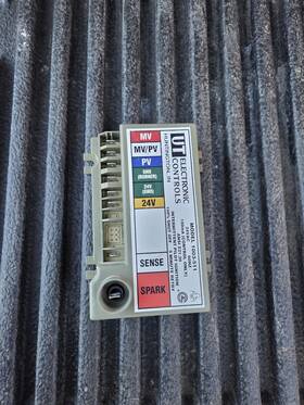 1003-511 Utec Series Intermittent Pilot Ignition Control 24vac 1003-511 Utec Series Intermittent Pilot Ignition Control 24vac