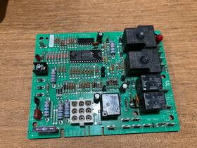 1012-933c Utec Furnace Circuit Board - Fully Tested