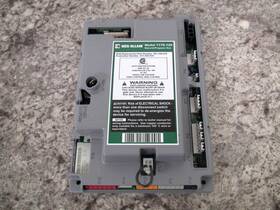 381-330-018 Weil-mclain / 381330018 1176-120 Boiler Control Board Module Used