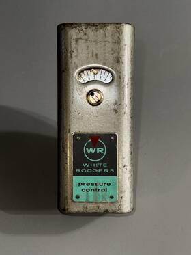 1240-1 White-rodgers Pressure Control Switch - Tested
