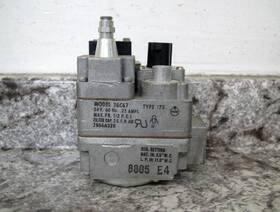 36c67-175 White-rodgers / Coleman 7656a326 1/2 Inch X 3/4 Furnace Gas Valve Used
