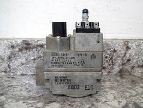 White-rodgers / Nordyne 36c67-177 White-rodgers / 6243700 624370 1/2 Inch X 3/4 Furnace Gas Valve