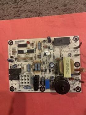 1171-83-4a York 1171-64 993023 Furnace Control Circuit Board