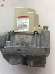 New Honeywell VR8204C1092 Natural Gas Valve 24V 1/2"X1/2" Pipe Lpu. Fixed Price $125.00.