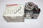 Honeywell V400 1095 Single Valve Standing Pilot Combination Gas Control. Fixed Price $69.99.