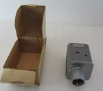 Honeywell V2045A 1038 Actuator New, Open Box. Fixed Price $199.00.