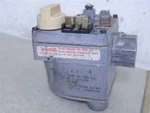 Carrier Bryant Payne Gas Valve 301273-706 Robertshaw 646AX-2 EF32CK188. Fixed Price $68.88.